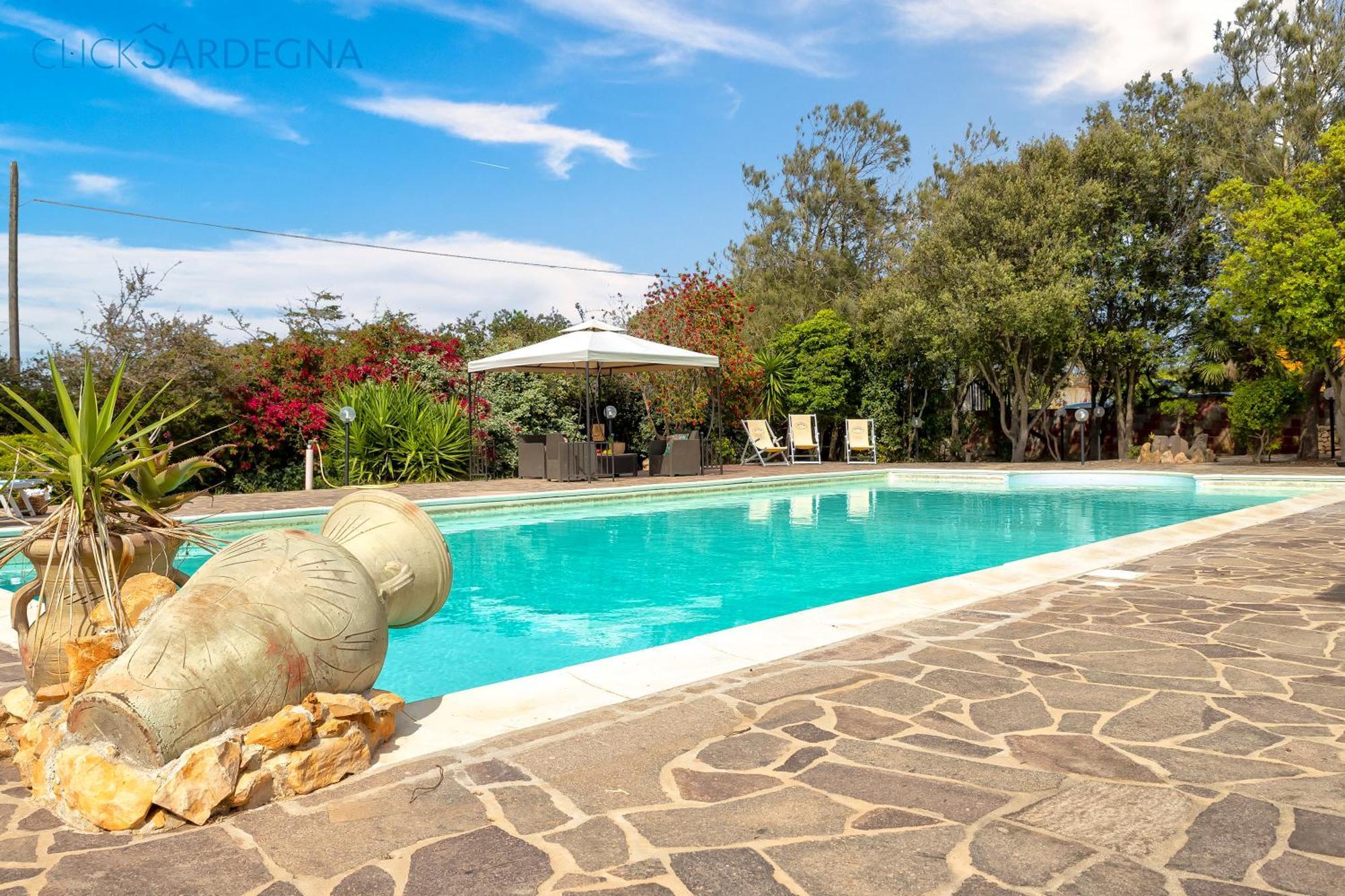 Villa Melograno With Exclusive Swimming Pool Surrounded By Greenery Campanedda Exteriér fotografie